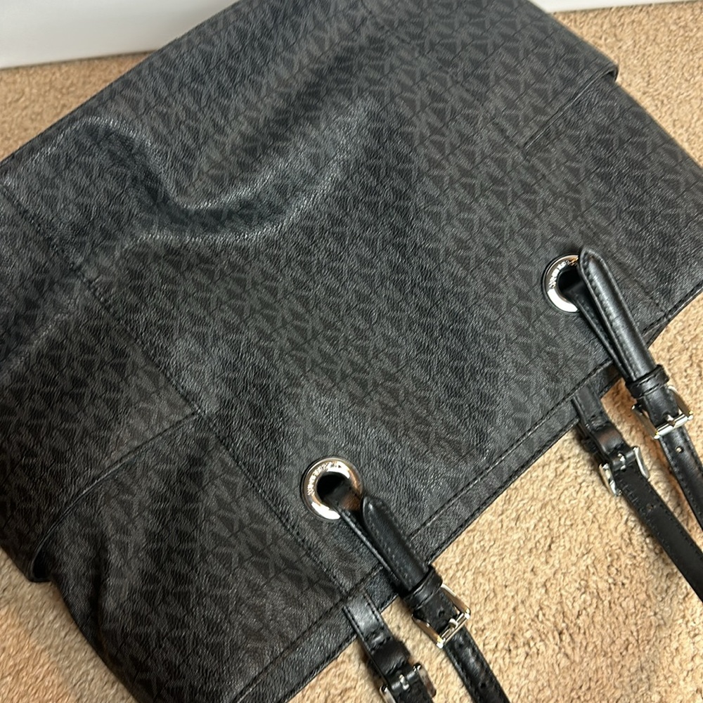 Michael Kors shoulder bag - Picture 3 of 7